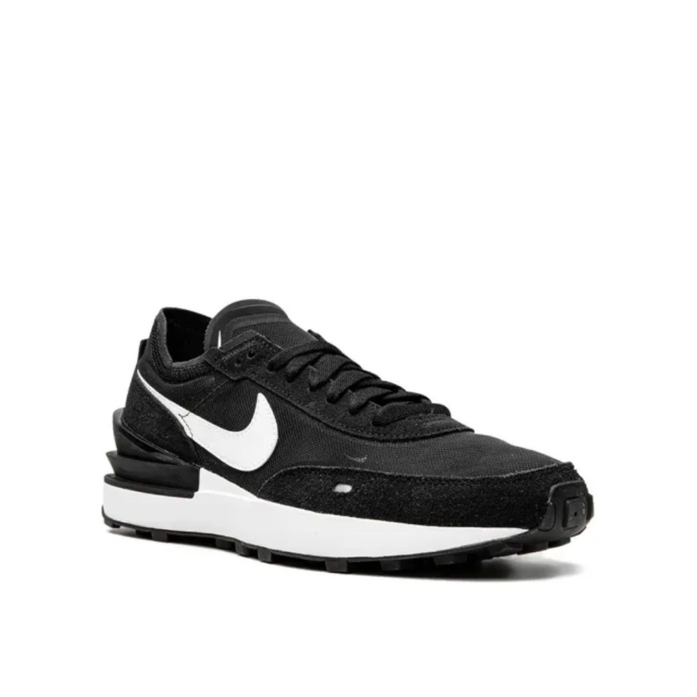 Nike Black and Gray Suede Runner